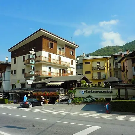 Nazionale Di 3*